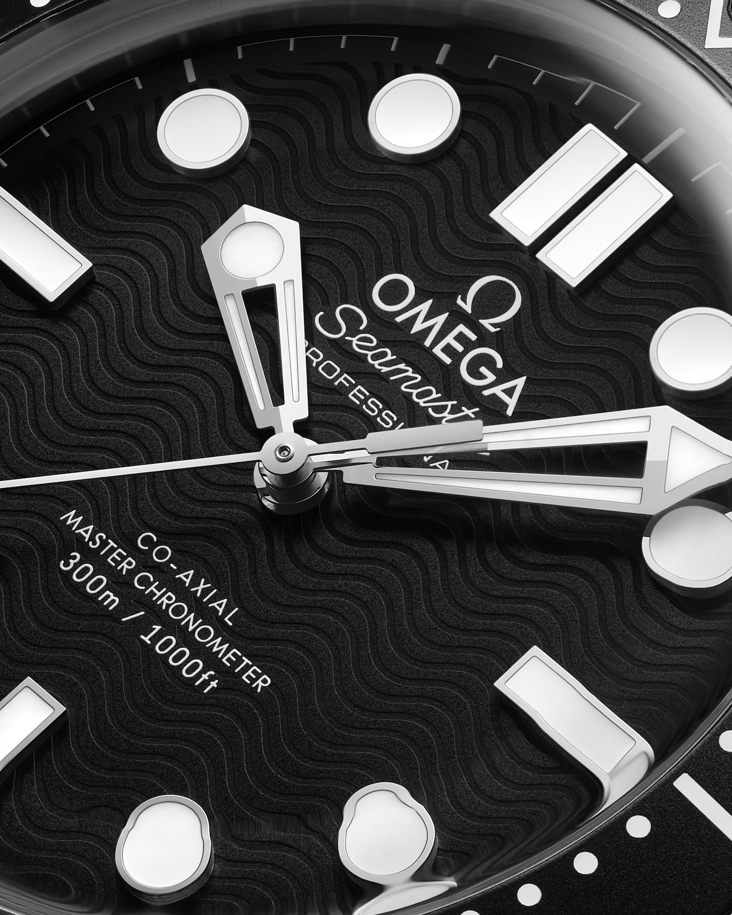 Omega Seamaster Diver 300M 42mm Black Dial Automatic Watch on Rubber Strap – 210.32.42.20.01.003