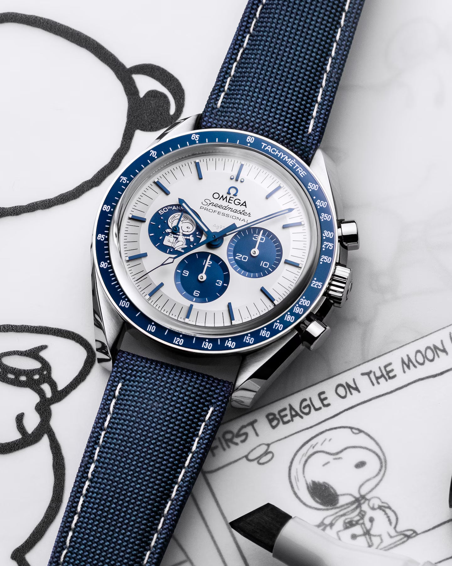 Omega Speedmaster Chronograph Silver Dial Blue Nylon Strap Hand-Wound Men's Watch 310.32.42.50.02.001