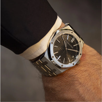 Audemars Piguet Royal Oak 41mm Black Tapisserie Dial Stainless Steel Automatic Men’s Watch 15510ST.OO.1320ST.07 | Luxero