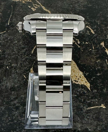 Rolex Sky-Dweller Green Dial Fluted Bezel Stainless Steel White Gold Watch 336934-0001