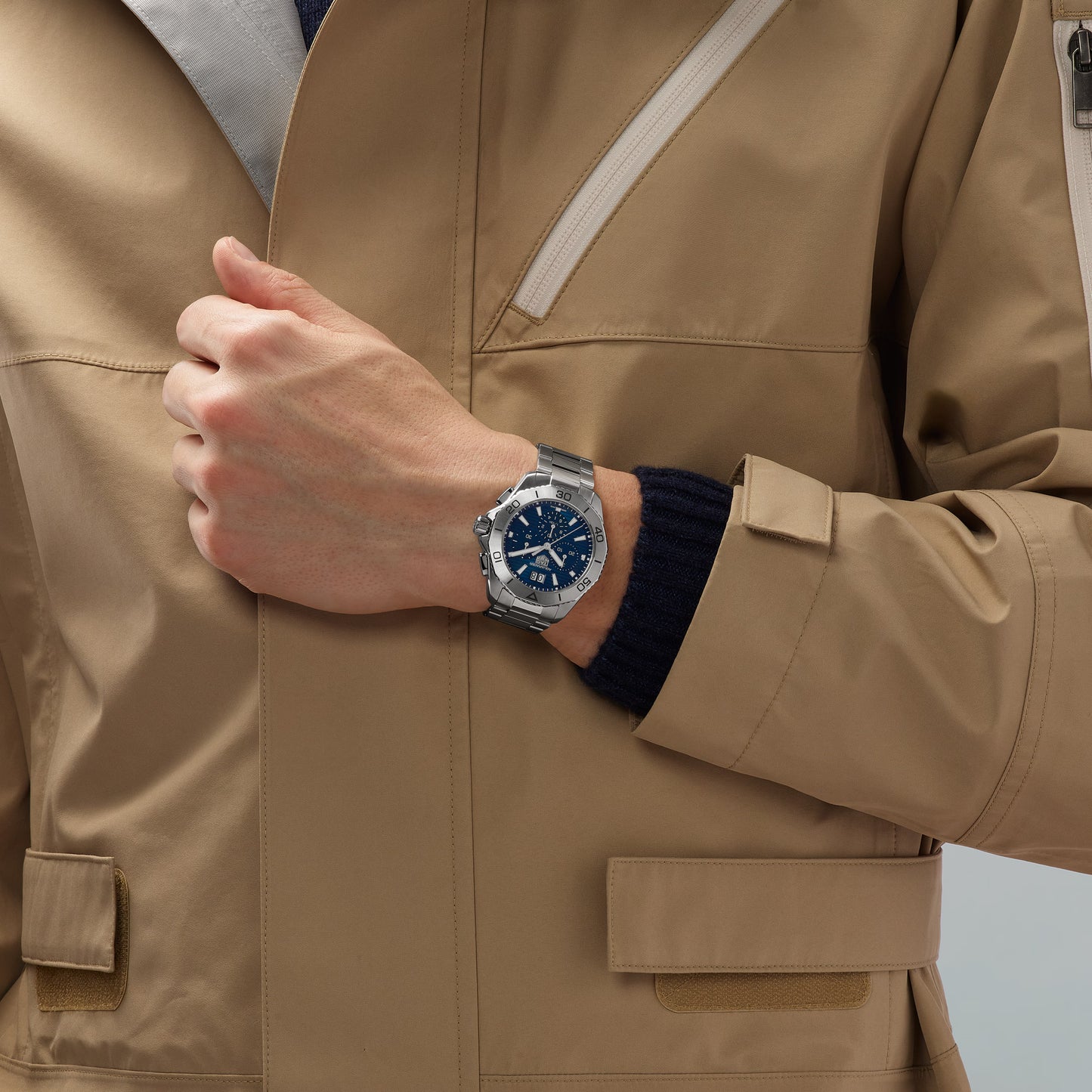 Tag Heuer Aquaracer CBP1113.BA0627 Men’s Chronograph 40mm Blue Dial Quartz Watch – Stainless Steel Bracelet, 200M Water Resistant