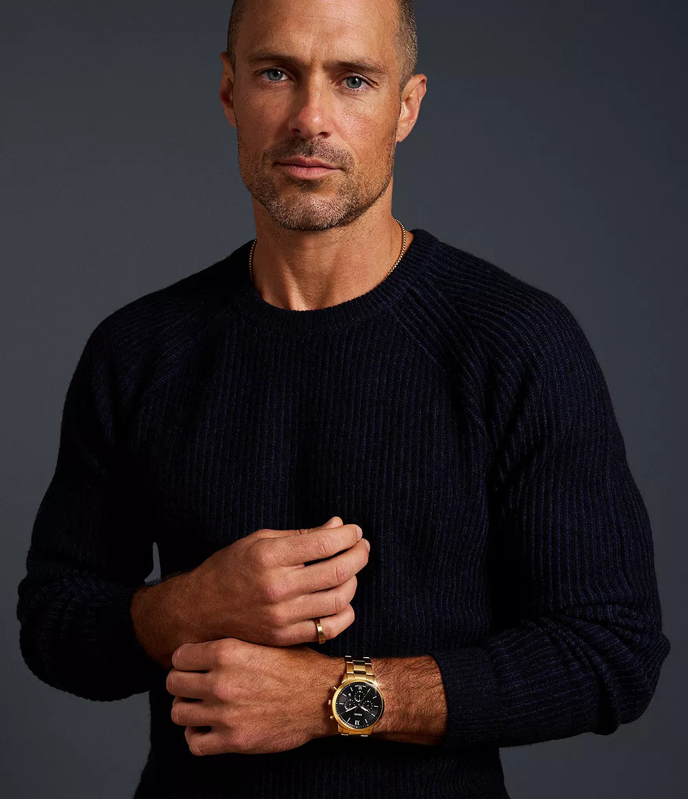 Fossil Neutra Chronograph Quartz Men’s Watch FS6093 – 44mm Black Dial, Gold-Tone Stainless Steel Bracelet, Date Display, 50M Water Resistance