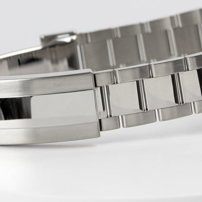 Rolex Submariner Date 41mm 18kt White Gold “Smurf” Blue Bezel Black Dial Men’s Automatic Watch 126619LB