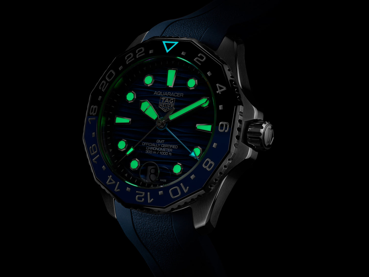 Tag Heuer Aquaracer WBP5114.FT6259 Men’s 42mm Automatic Watch – Blue Dial, Batman Ceramic Bezel, Rubber Strap, 300M Diver