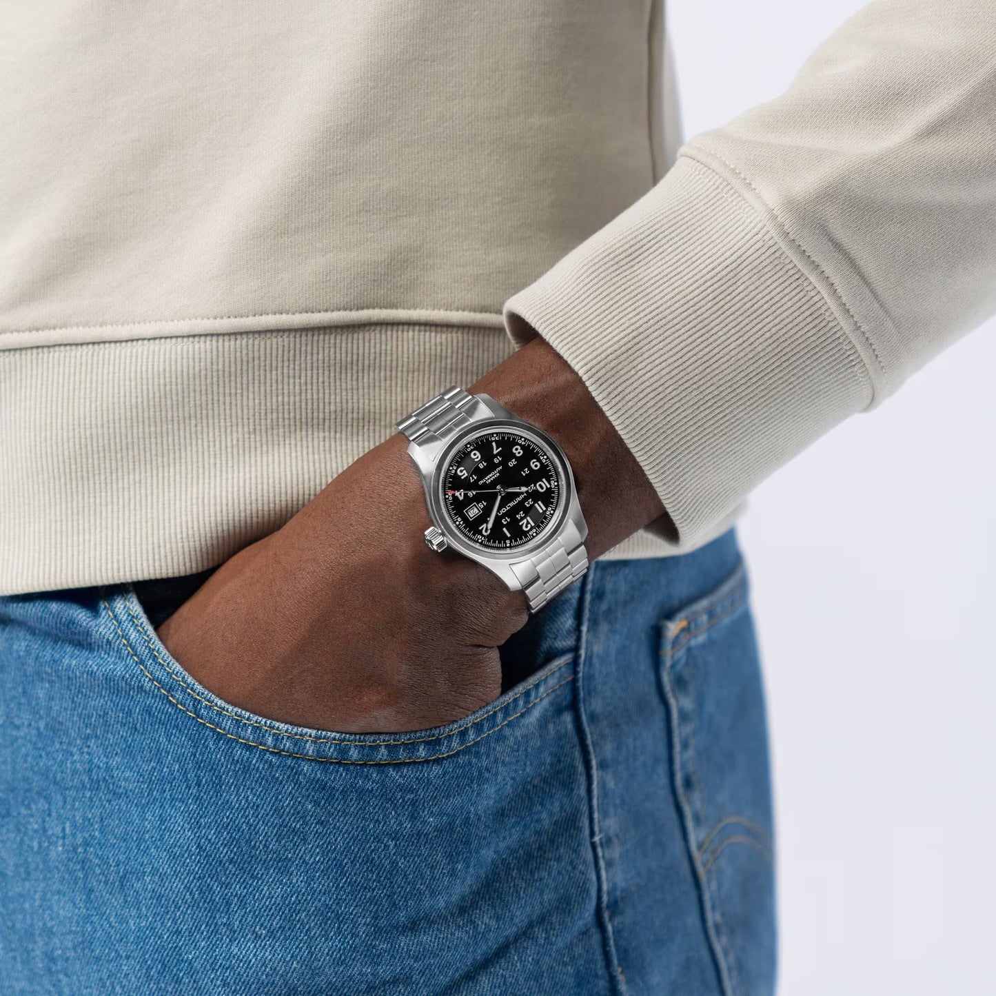 Hamilton Khaki Field Automatic Black Dial 42mm Men’s Watch H70515137 – Brushed Stainless Steel Bracelet, Date Display, Calibre H-10, 80-Hour Power Reserve, 100M Water Resistance