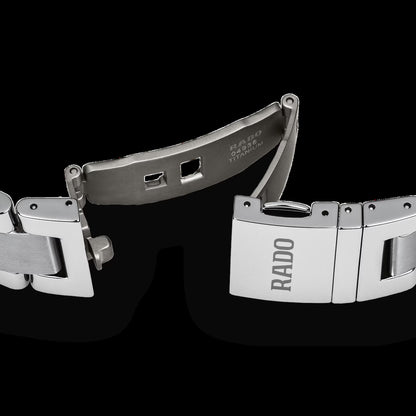 Rado R32502203 – Men's HyperChrome Quartz Watch, 44mm Stainless Steel Case with Blue Dial & High-Tech Ceramic Bezel, 100m Water Resistance