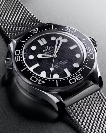 Omega Seamaster Diver 300M Black Dial Stainless Steel Automatic Men's Dive Watch 210.30.42.20.01.010