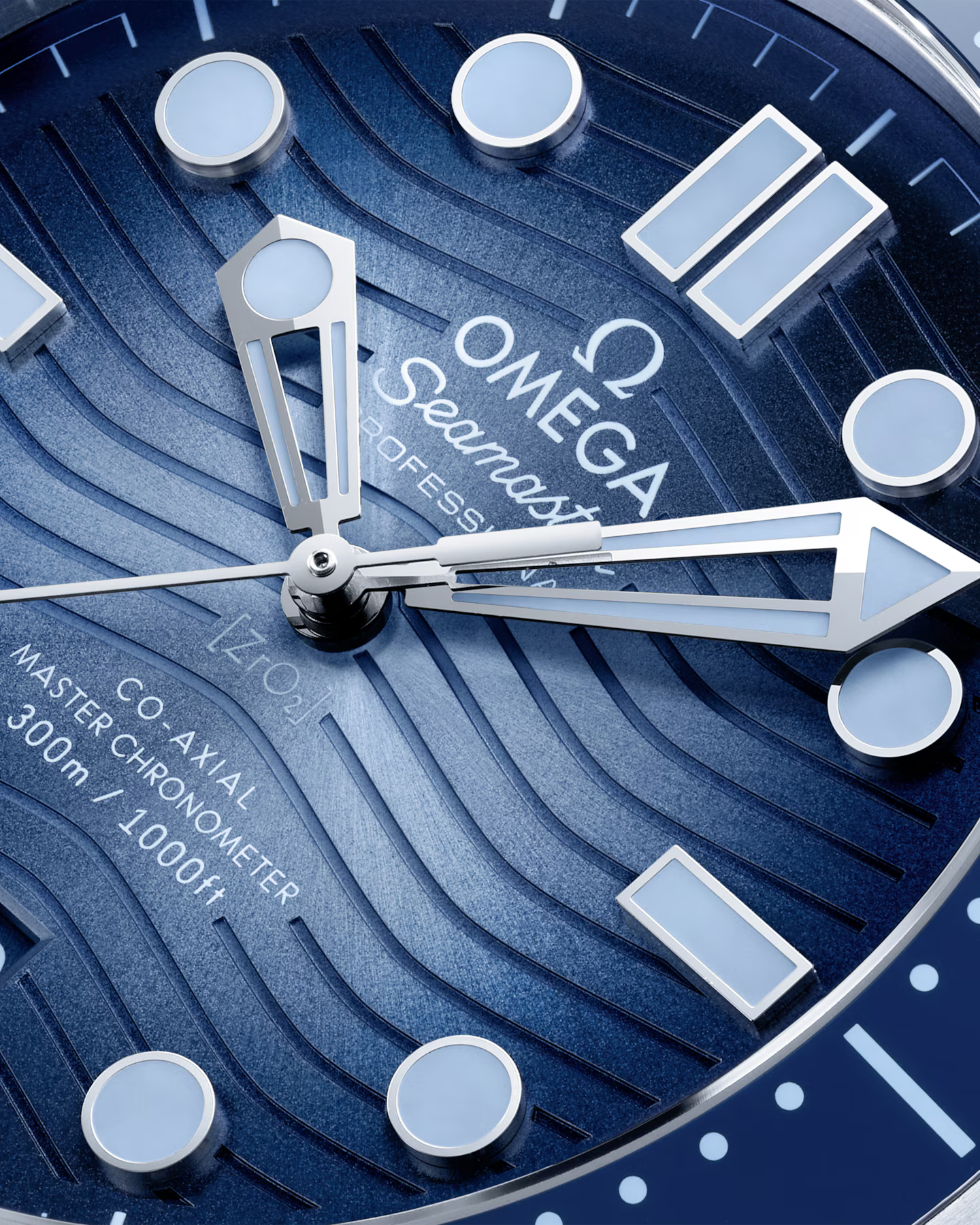 Omega Seamaster Diver 300M 42mm Blue Ceramic Bezel Automatic Stainless Steel Men’s Watch 210.30.42.20.03.003