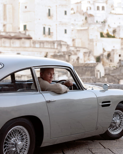 Omega Seamaster 300M 007 Edition Brown Dial Titanium Automatic Men's Watch 210.90.42.20.01.001