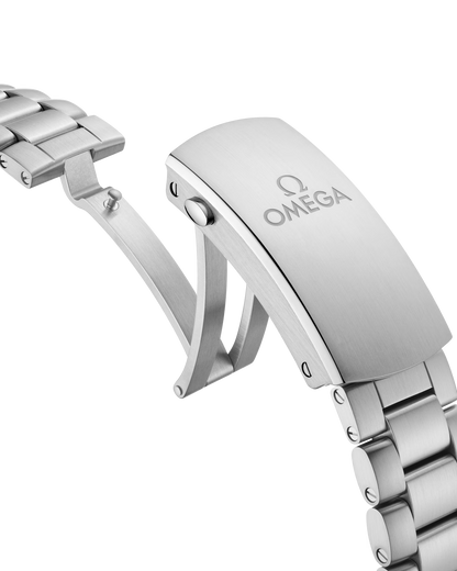 Omega Seamaster Planet Ocean White Dial Automatic 43mm Orange Bezel 600M Watch 215.30.44.21.04.001