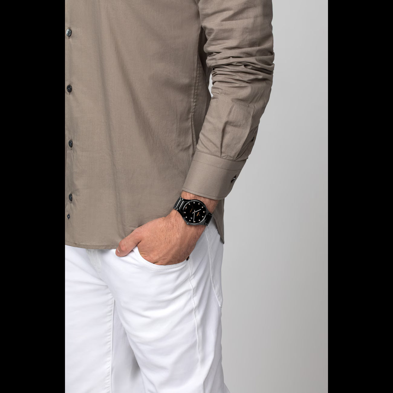 Rado R27056732 – Men's True Automatic Watch, 40mm Black High-Tech Ceramic Case & Bracelet, Diamond Markers, Rose Gold Hands, 80H Power Reserve, 50M WR