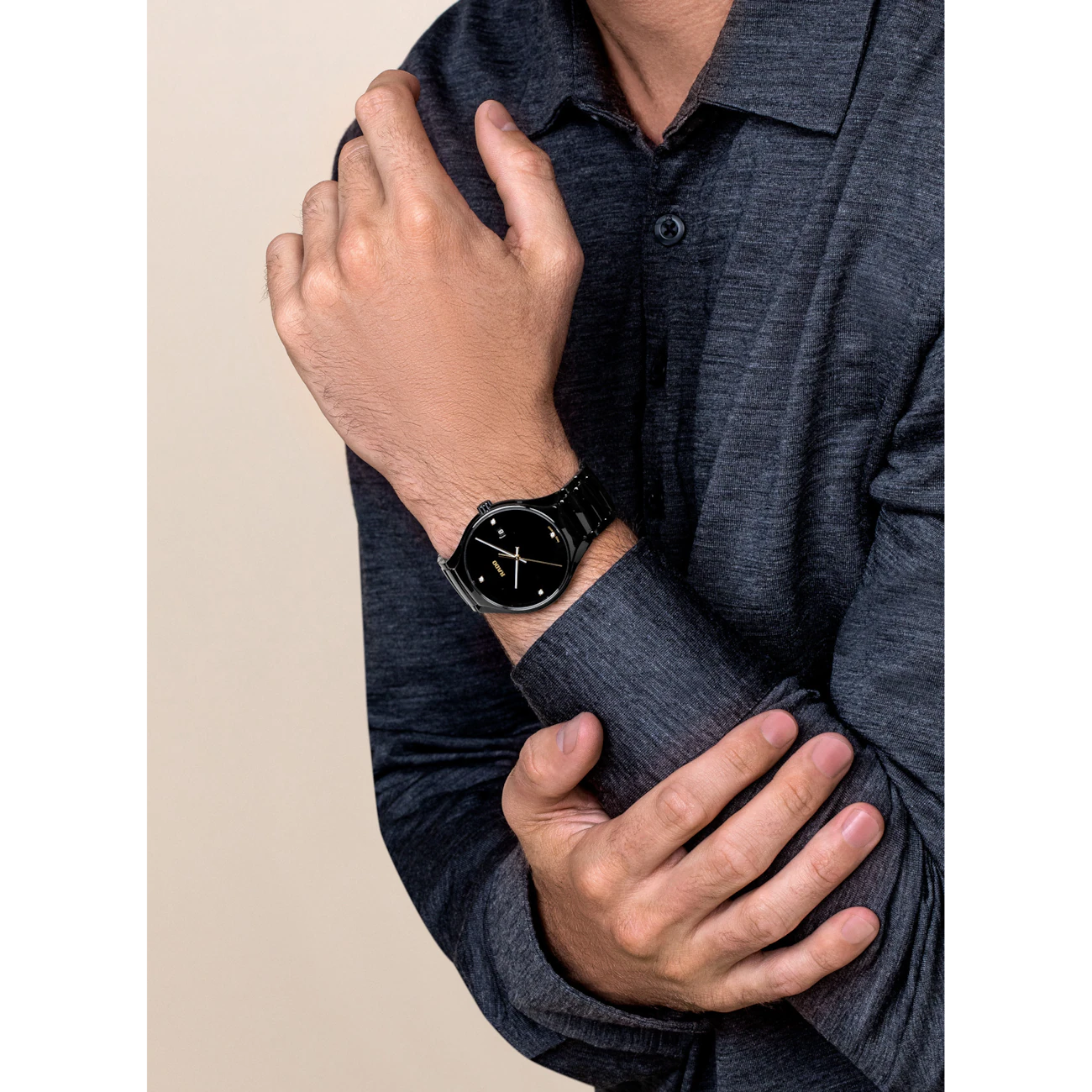 Rado True Black Dial Men's Watch R27238712 – 40mm Black Ceramic Case & Bracelet, Diamond Hour Markers, Luminous Gold Hands, Quartz Rado Calibre 115, 50M WR