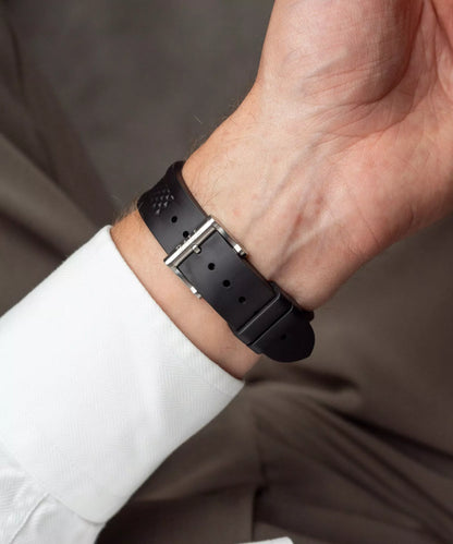 Ball Fireman DM3090A-P10J-BK – Men's 40mm Swiss Automatic Dive Watch with Black Dial, Rubber Strap & 300M Water Resistance